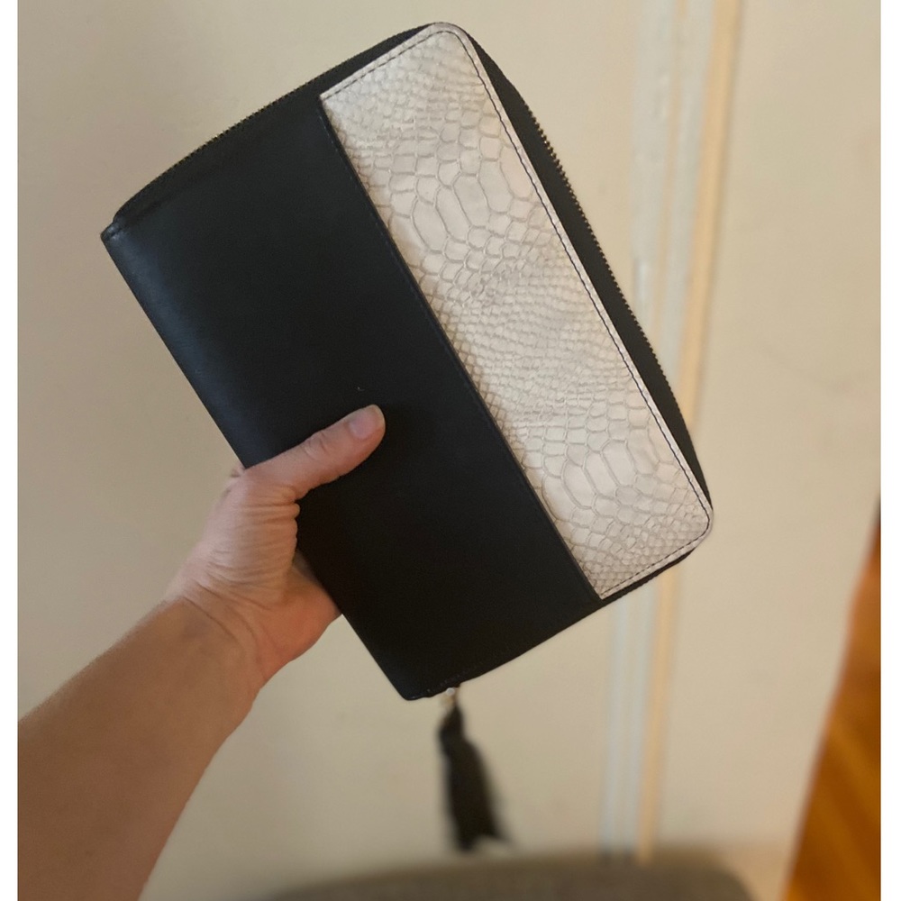 B&W Faux Snakeskin Print Zip and Tassel Clutch